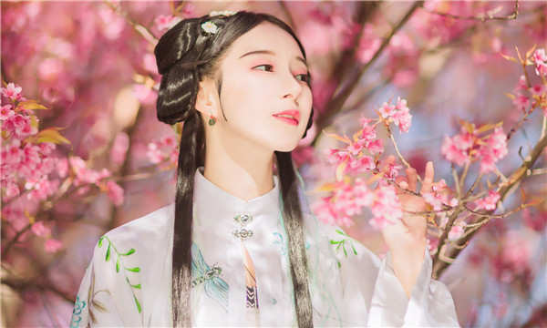延津供卵试管婴儿：助您实现家庭梦想的科学方案